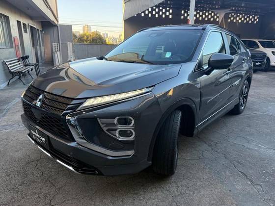 MITSUBISHI ECLIPSE CROSS 1.5 MIVEC TURBO GASOLINA HPE-S CVT MITSUBISHI ECLIPSE CROSS 1.5 MIVEC TURBO GASOLINA HPE-S CVT
